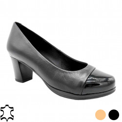 Women's Leather Court Shoes...