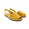 Avarca Damen Sandalen Leder gelb Sommerschuhe Menorquina Sandaletten flach offen Damensandalen menorquinisch 2010 C. Ortuño