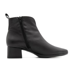 Women's Pointed Ankle Boots black Leather Formal Dress Boots with Zipper Desiree LUKA Made In Spain