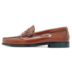 Side view of stitched PREMIUM slip-on shoes in cognac brown Latino Marttely 300