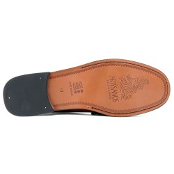 View of the premium genuine leather sole of the business loafers Latino Marttely 300