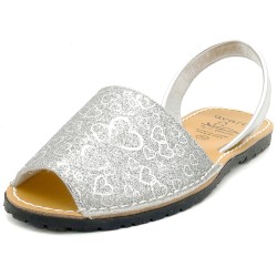 Avarca Menorquina Damen Sandalen Silber Metallic mit Herzmuster Made in Spain